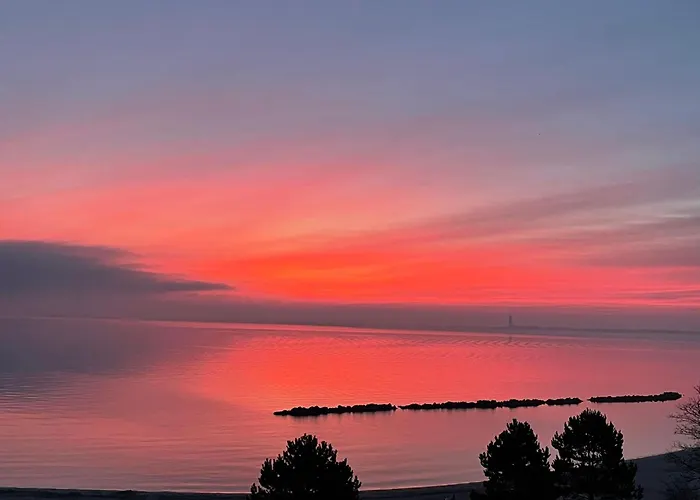 Traumwohnung Mit Meerblick Ueber Die Ostsee