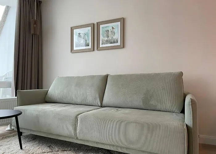 Traumwohnung Mit Meerblick Ueber Die Ostsee