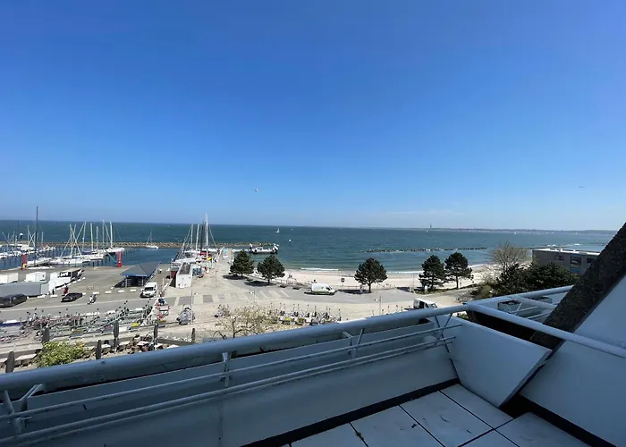 Traumwohnung Mit Meerblick Ueber Die Ostsee