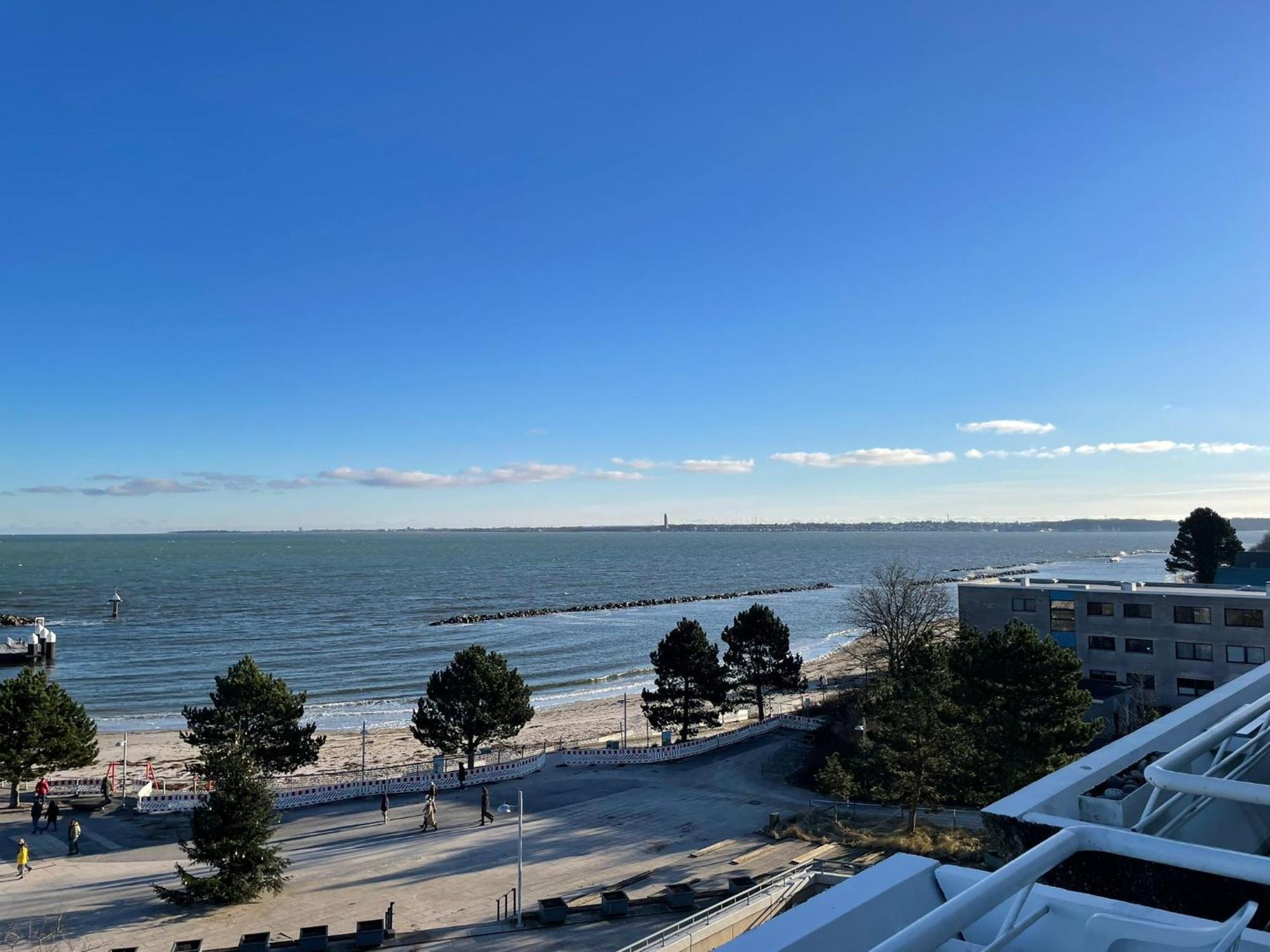 Apartment Traumwohnung Mit Meerblick Ueber Ostsee Kiel