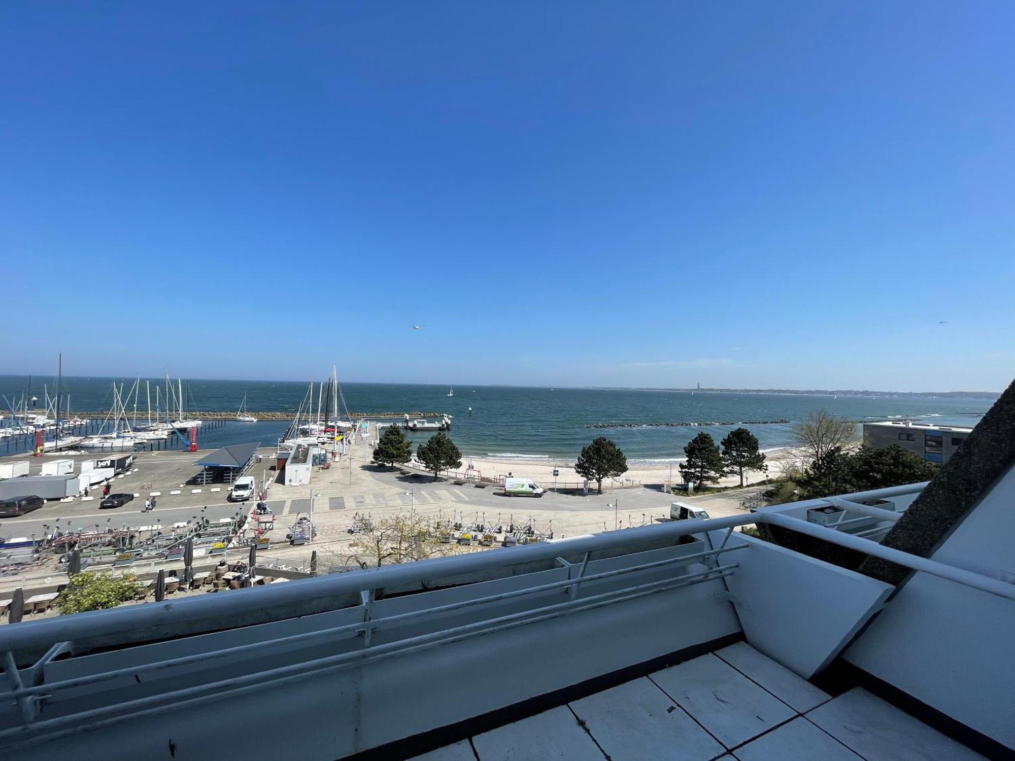 Apartment Traumwohnung Mit Meerblick Ueber Ostsee